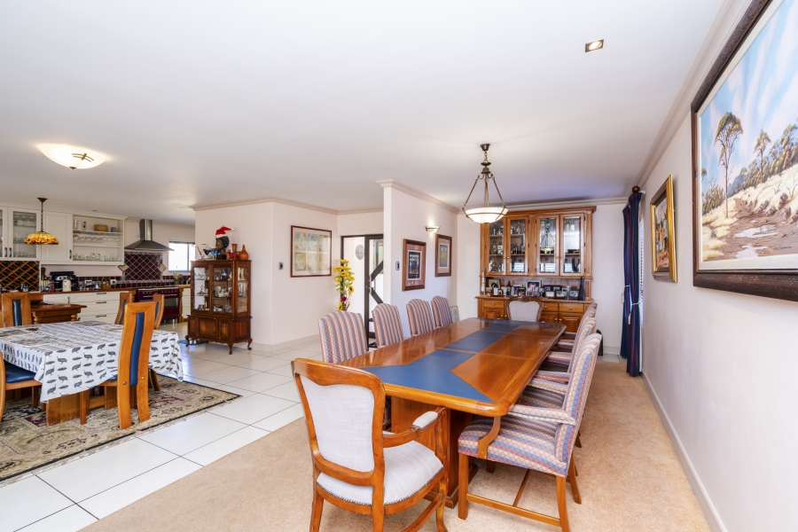 4 Bedroom Property for Sale in Myburgh Park Western Cape